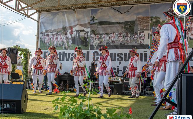 La Stolnici a avut loc o nouă ediţie a Festivalului Căluşului Argeşean