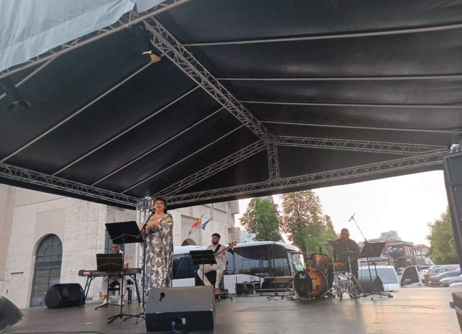 Ozana Barabancea, spectacol de neuitat în centrul Piteștiului