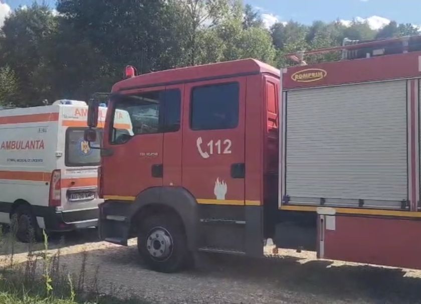 TRAGEDIE în Argeș! Bărbat găsit MORT într-o mașină!