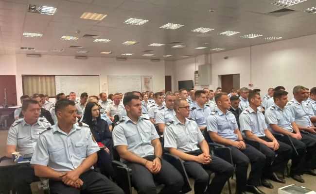 11 pompieri argeșeni au fost recompensați cu diplome de merit