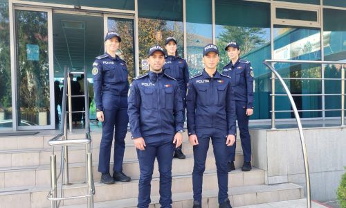 Poliţiştii argeşeni au 5 colegi noi