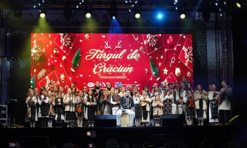 S-a încheiat prima zi a Târgului de Crăciun de la Mioveni!