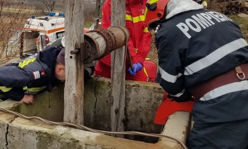 TRAGEDIE în Argeș! Bărbat MORT într-o FÂNTÂNĂ