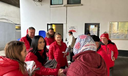 Ministrul Simona Bucura-Oprescu și echipa PSD, în mijlocul piteștenilor! Piteștiul, în prim-planul dezvoltării naționale și europene datorită Guvernului Ciolacu și implicării parlamentarilor PSD Argeș!