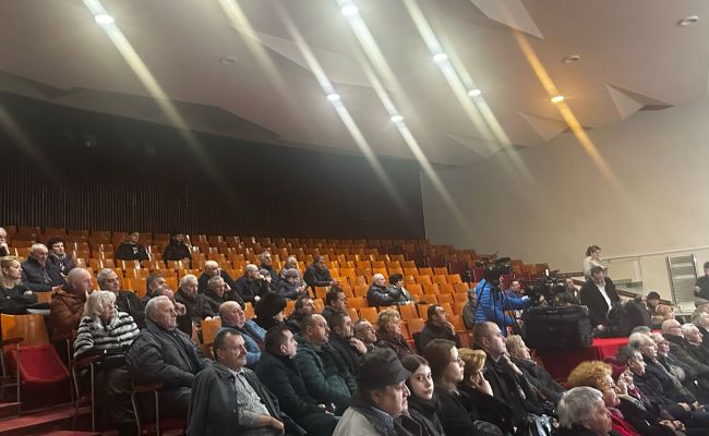 ACȚIUNE DE FORȚĂ A PNL ARGEȘ! Gorghiu a LĂUDAT-O pe Simona Bucura Oprescu