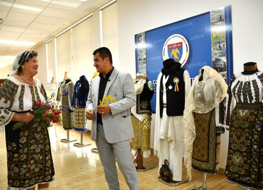 Ziua Universală a Iei a fost marcată la Consiliul Județean Argeș