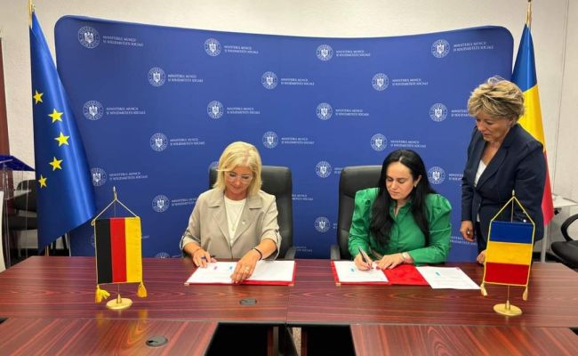 Parteneriat important parafat de către ministrul Simona Bucura Oprescu