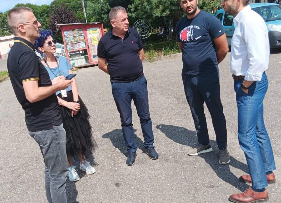 Primarul Cristian Gentea, vizită în teren, în cartierul Găvana