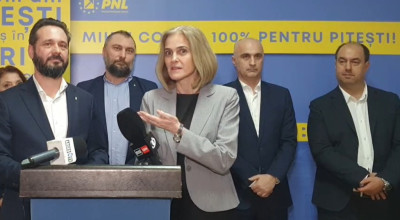 PNL și-a prezentat candidații la Primăria Pitești! Coteț și 3 fantastici sau o floare și 3 grădinari