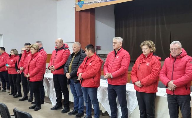 Președintele Ion Mînzînă și echipa PSD Argeș, în mijlocul cetățenilor din Hîrtiești, Boteni, Mioarele, Poienarii de Muscel, Rătești, Căteasca, Oarja, Poiana Lacului, Uda. PSD are cel mai bun program de dezvoltare locală!