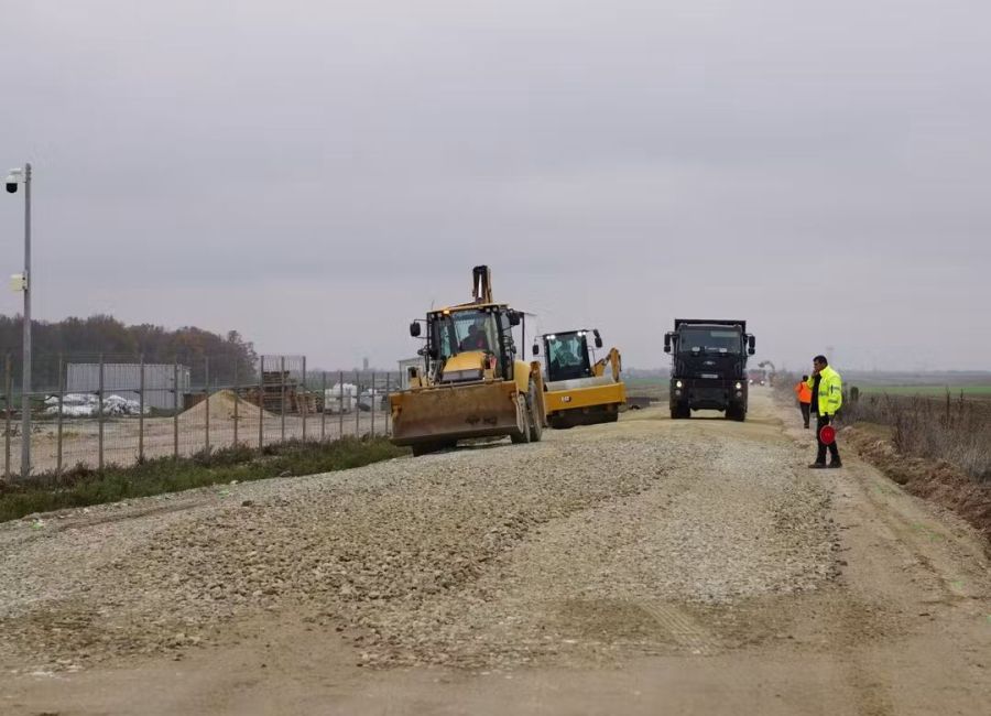 Continuă investițiile de modernizare a infrastructurii rutiere în Argeș!