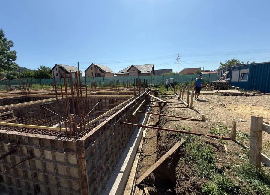 La Ștefănești au demarat lucrările pentru construirea noului dispensar!