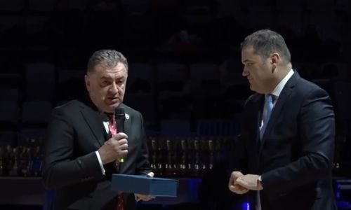Ministrul Dezvoltării, ministrul Muncii, parlamentari, lideri naţionali la inaugurarea Sălii Polivalente din Piteşti