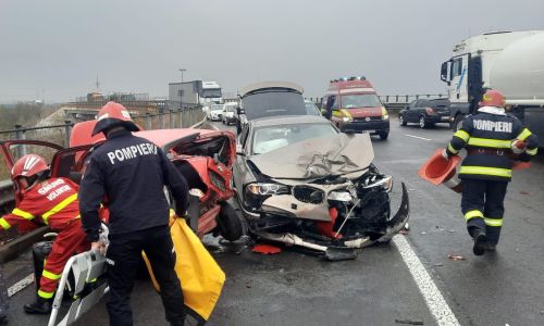 ACUM! Accident în Argeş! Tânără în stare GRAVĂ!