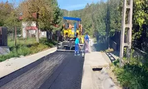 Lucrări pe mai multe drumuri din comuna Corbi!