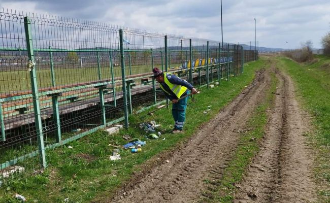 Lucrări de salubrizare la Ștefănești