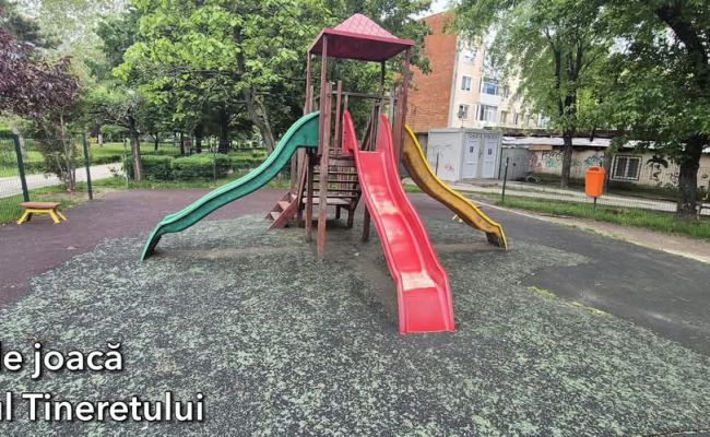 Cinci locuri de joacă din Pitești vor fi MODERNIZATE