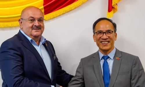 Preşedintele Consiliului Judeţean Argeş, întâlnire cu ambasadorul Republicii Socialiste Vietnam în România