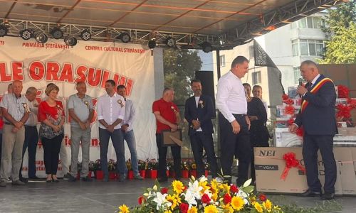 Cristian Gentea, la Ziua Oraşului Ştefăneşti: "Am o relaţie foarte bună cu domnul primar Velcea"