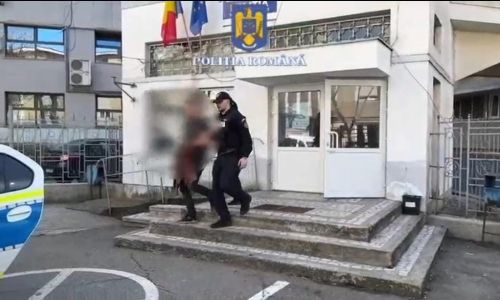 INCENDIU la un service auto din Piteşti! Un bărbat a fost ARESTAT!