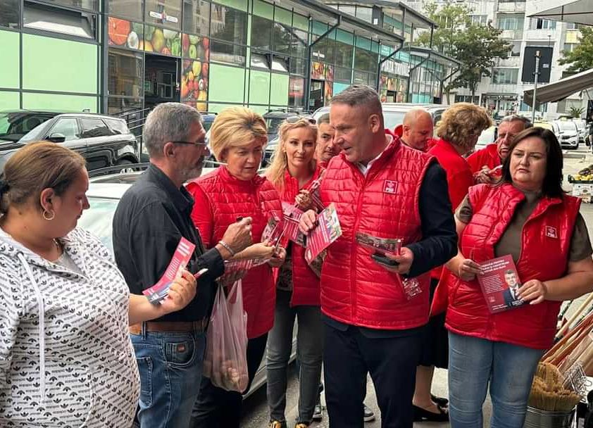 Notarul Ionel Didea, candidat PSD la Senat, și-a petrecut ziua de naștere în mijlocul piteștenilor