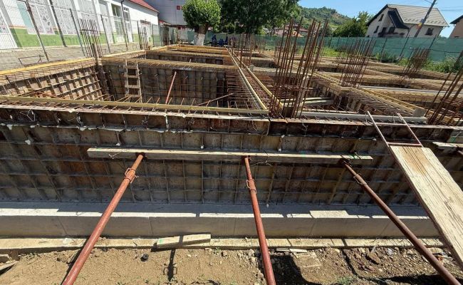 La Ștefănești au demarat lucrările pentru construirea noului dispensar!
