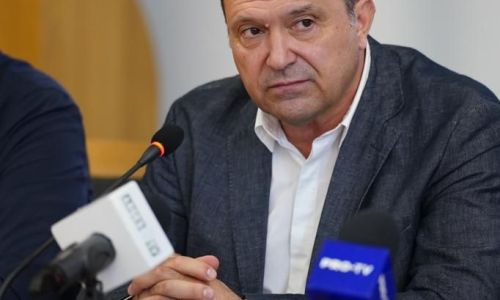 Preşedintele Federaţiei Române de Handbal, mesaj de mulţumire pentru primarii Gentea şi Georgescu
