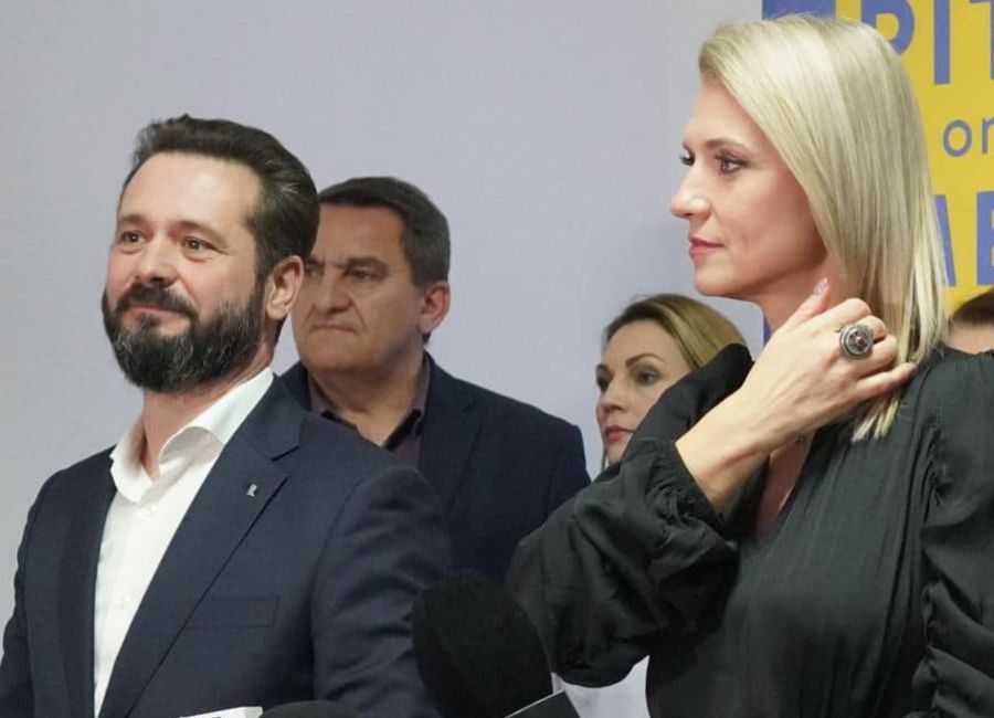 Alina Gorghiu e ISTORIE! Mihai Coteț, noul lider PNL Argeș!