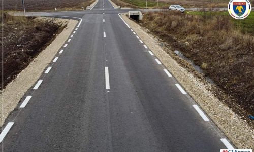 Lucrări pe mai multe drumuri din Argeș