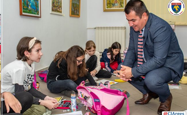 Expoziţie dedicată copiilor, la Muzeul Județean Argeș