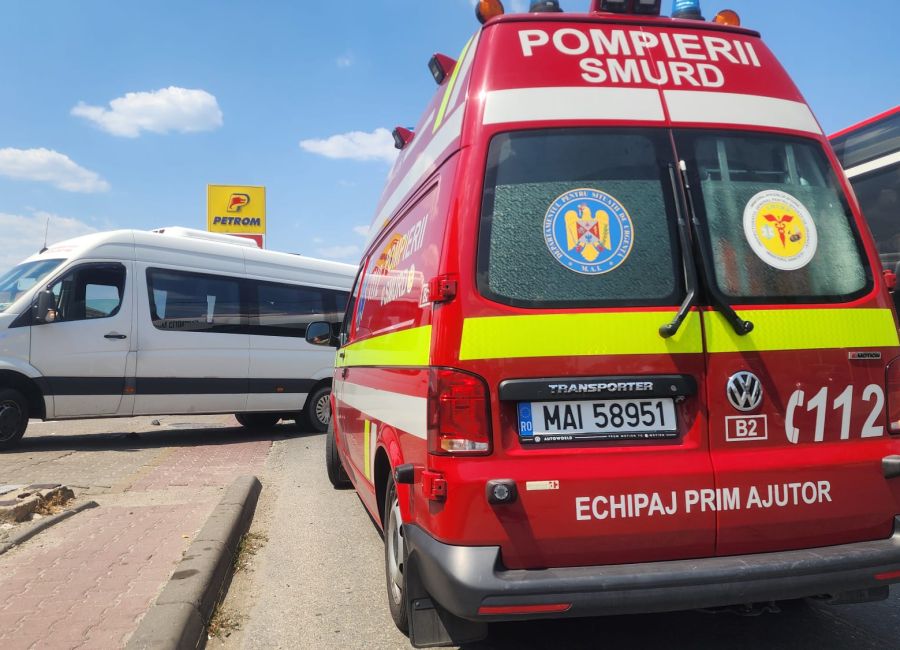 ACUM! Persoană RESUSCITATA în plină stradă în Argeș