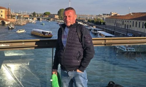 Un POLITICIAN din Argeș s-a SINUCIS!