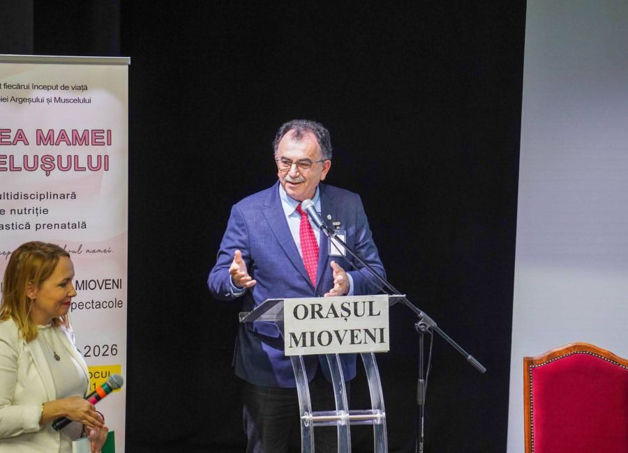 La Mioveni a avut loc conferința "Sănătatea mamei și a bebelușului"